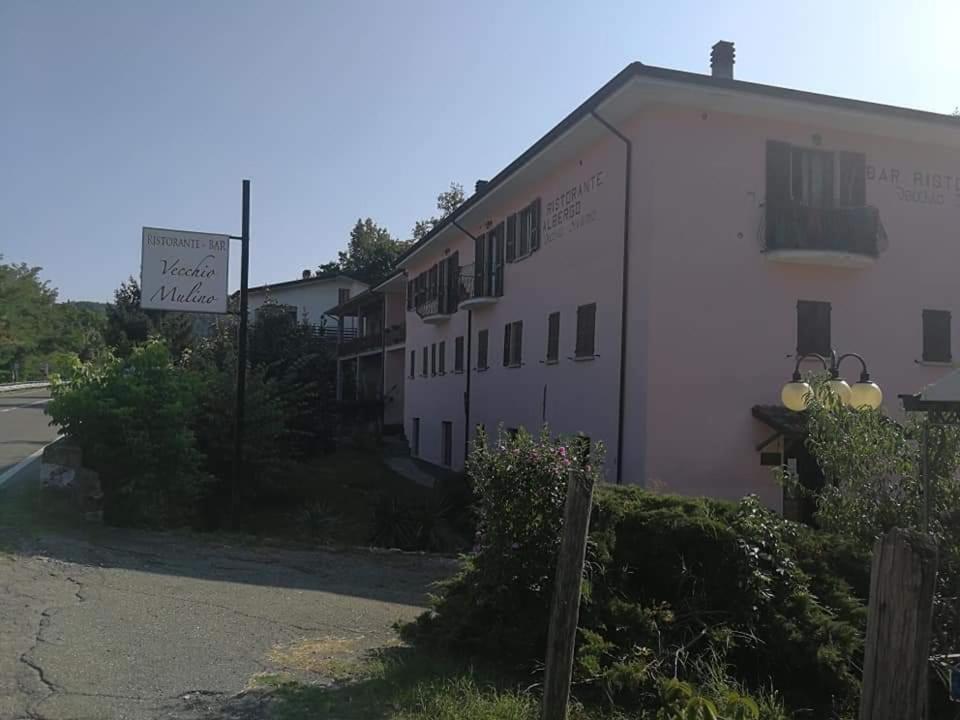 Albergo Bar Ristorante Vecchio Mulino Bobbio Extérieur photo